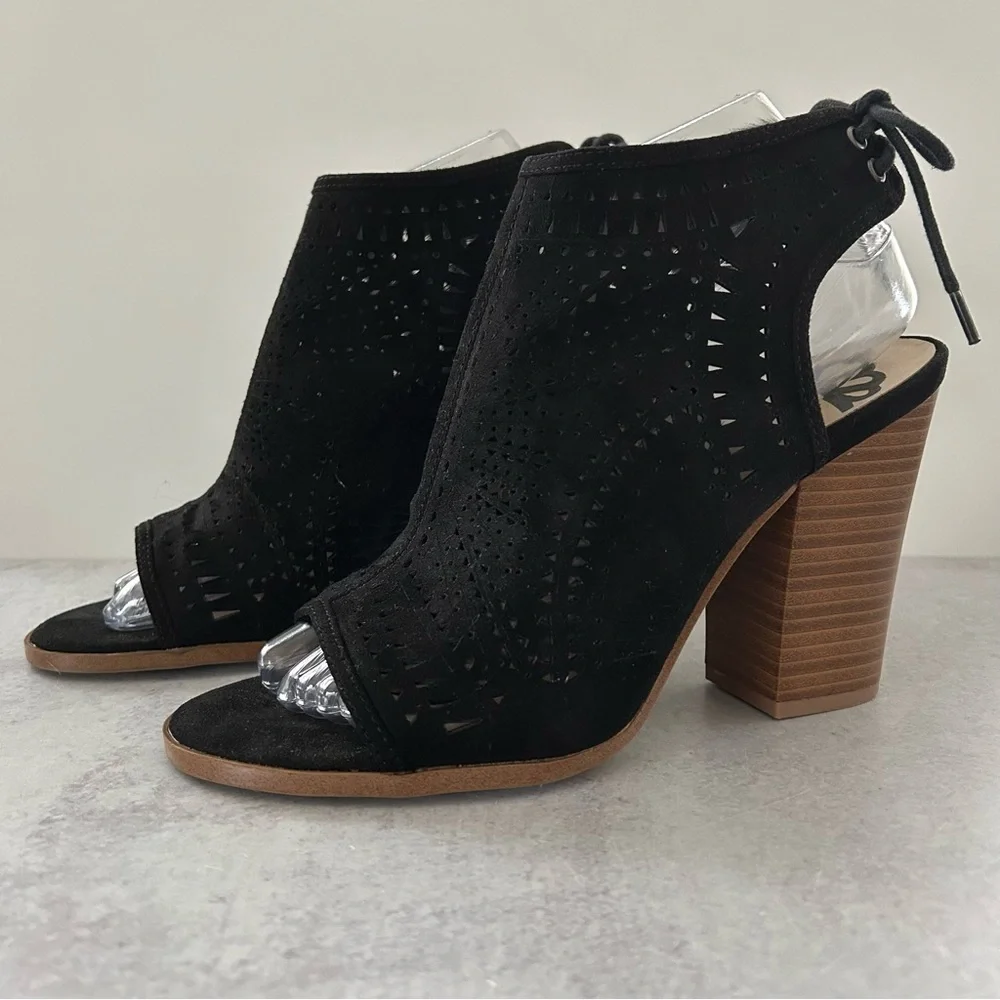 Fergalicious Women's Vorge Peep Toe Tie Back Laser Cut Bootie, Black 8 - Picture 2 of 10